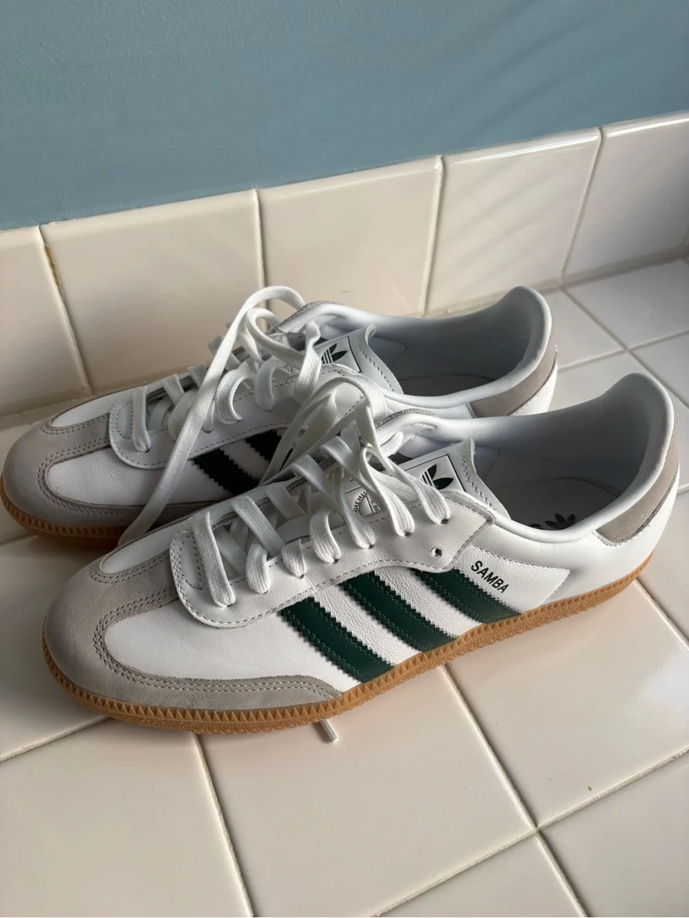 NWOB Adidas Women's Samba OG Shoe White / Collegiate Green JI2724 Size 10